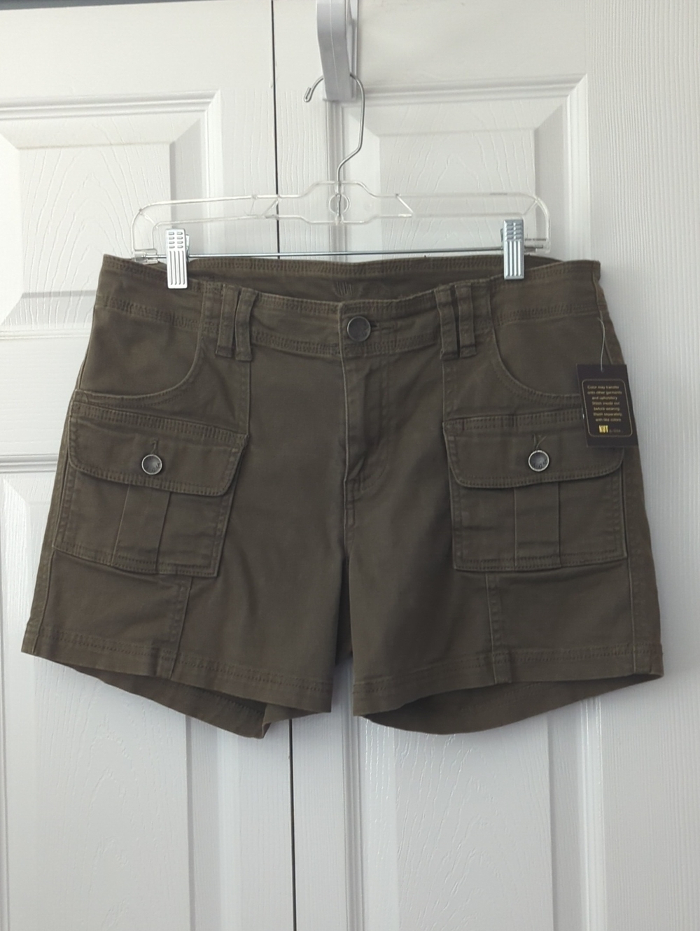 NWT! ~KUT FROM THE KLOTH~ ADORABLE STRETCH CARGO SHORTS-12
